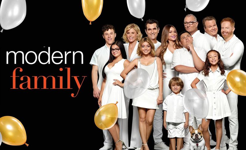 《摩登家庭第九季》Modern Family 全集迅雷下载 喜剧 第1张