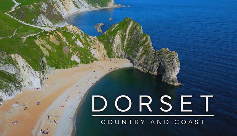 《多塞特郡：乡村和海岸第一季》Dorset: Country and Coast 迅雷下载 2023新剧 第1张