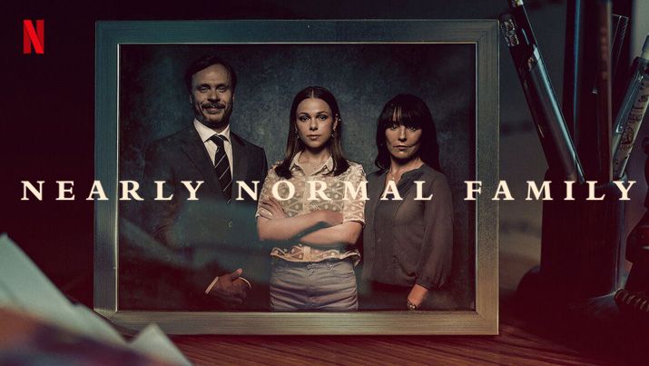 《一个近乎正常的家庭第一季》A Nearly Normal Family 迅雷下载 2023新剧 第1张