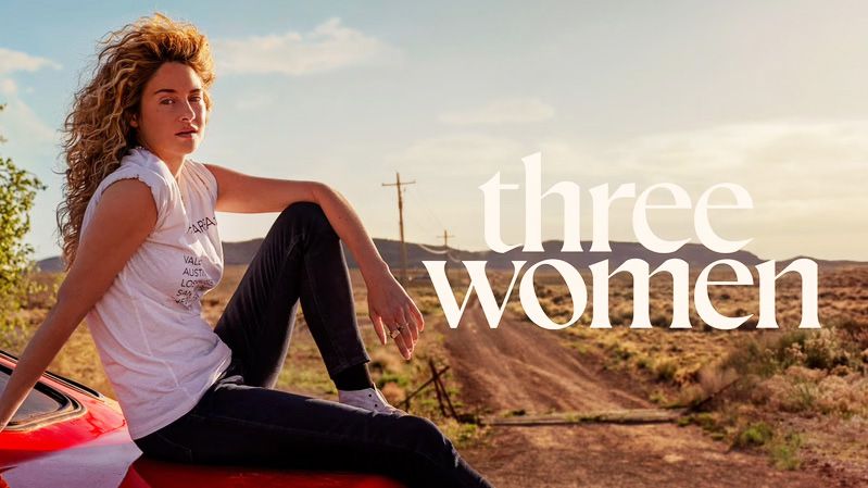《三个女人第一季》Three Women 迅雷下载 2023新剧 第1张